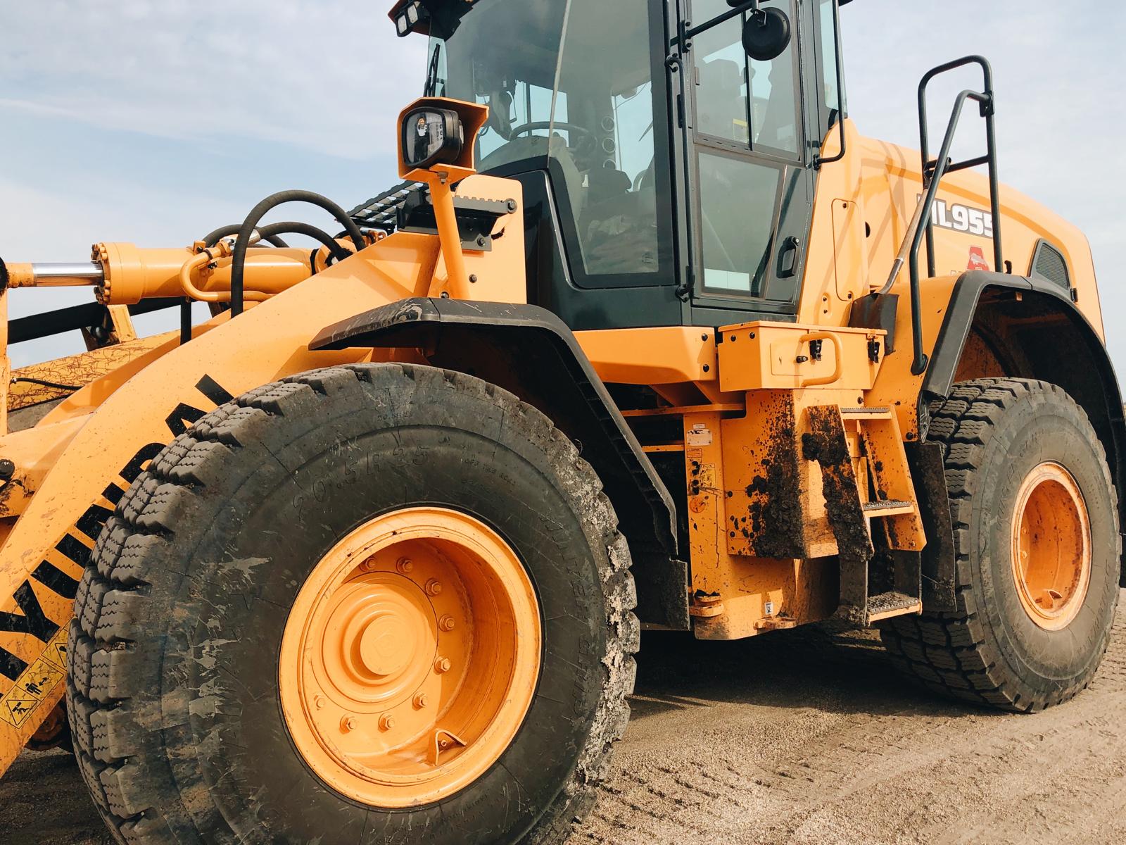 Anseeuw Brothers bulk landscaping supplies.  Pick-up or delivery to Winnipeg and southern Manitoba